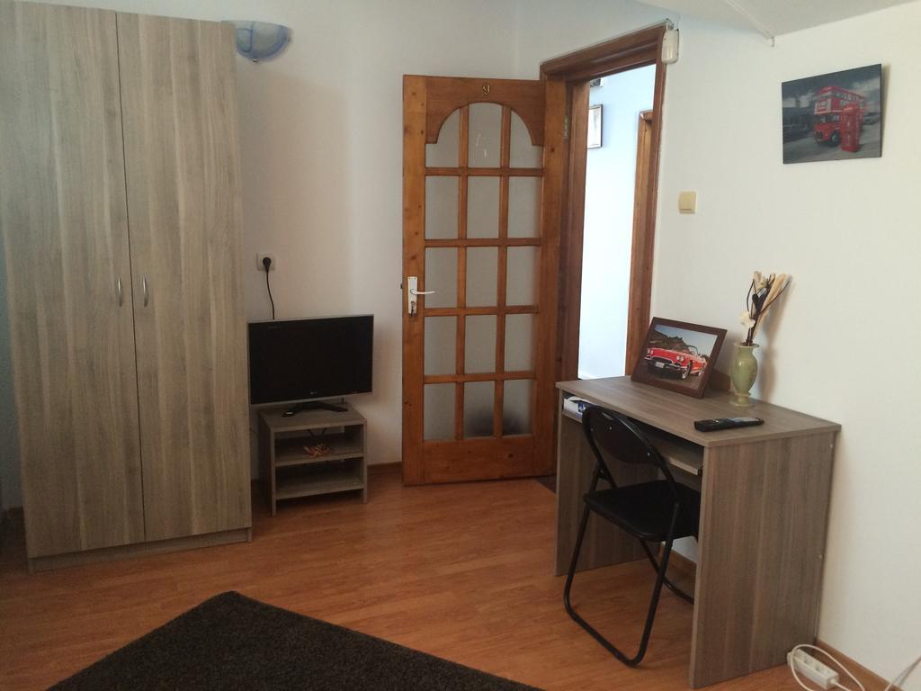 Casa Julius Hotel Констанца Екстериор снимка
