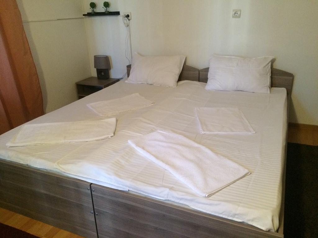 Casa Julius Hotel Констанца Екстериор снимка