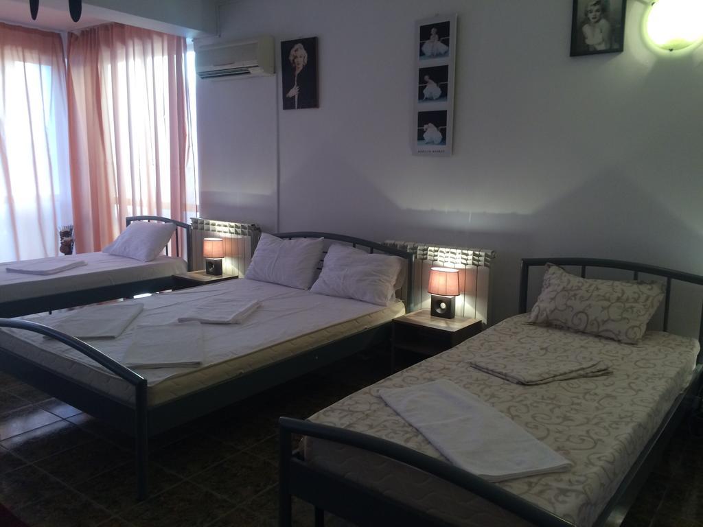 Casa Julius Hotel Констанца Екстериор снимка