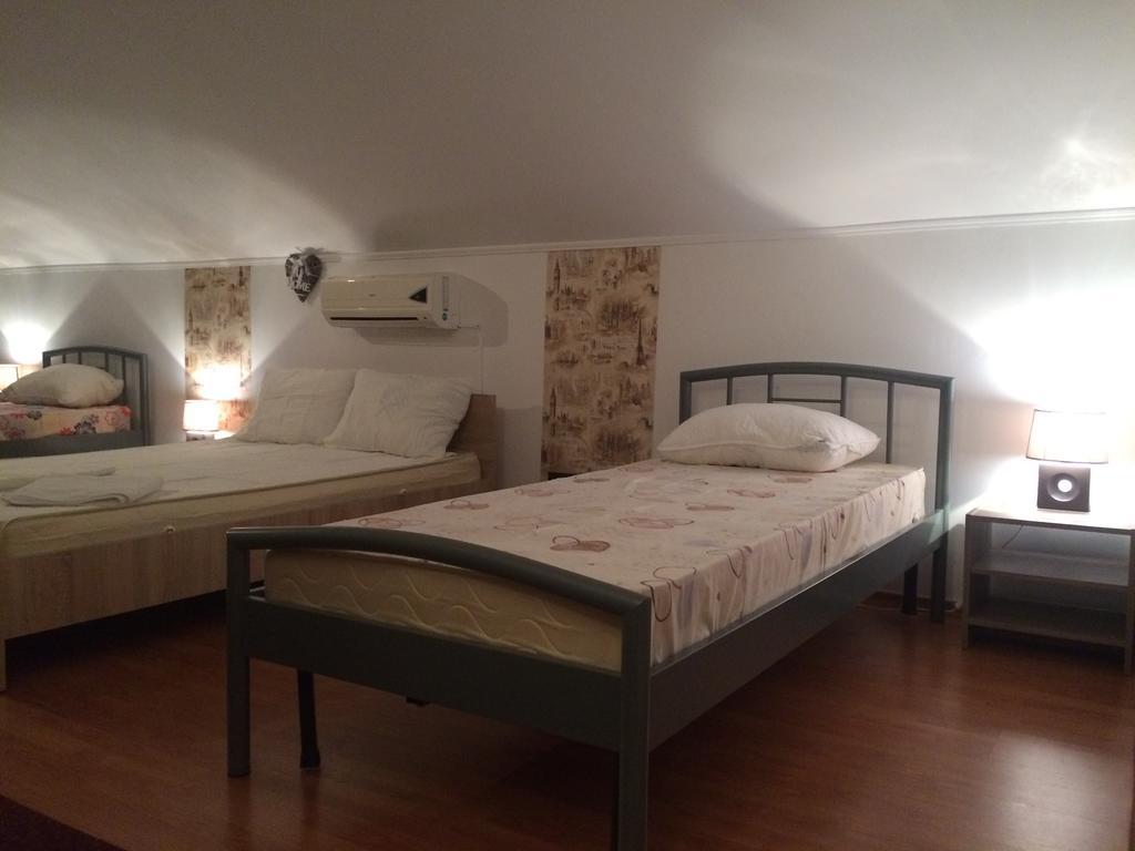 Casa Julius Hotel Констанца Екстериор снимка