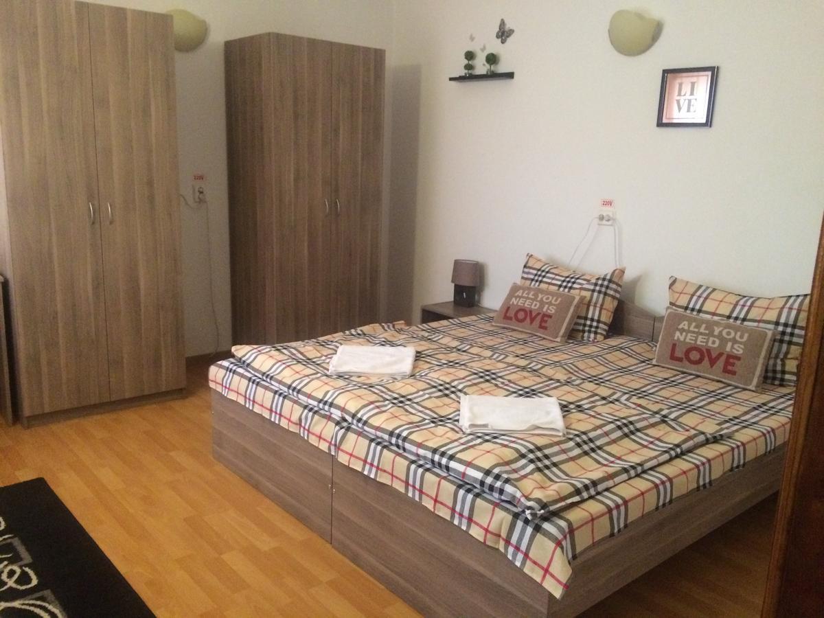 Casa Julius Hotel Констанца Екстериор снимка