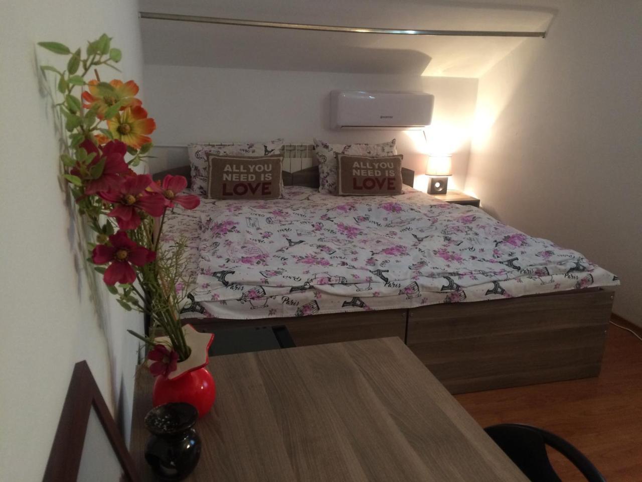 Casa Julius Hotel Констанца Екстериор снимка