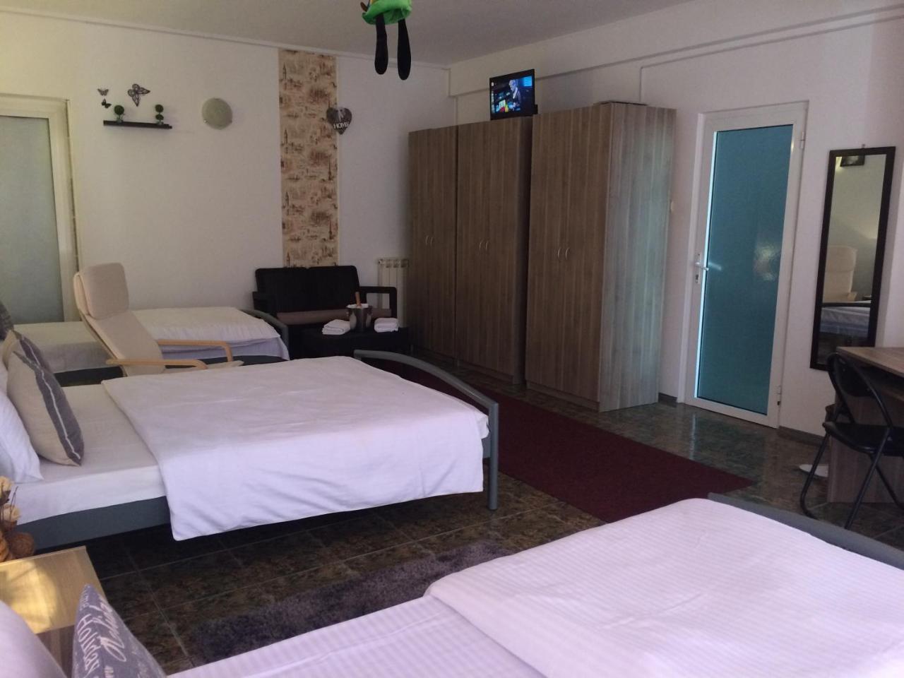 Casa Julius Hotel Констанца Екстериор снимка