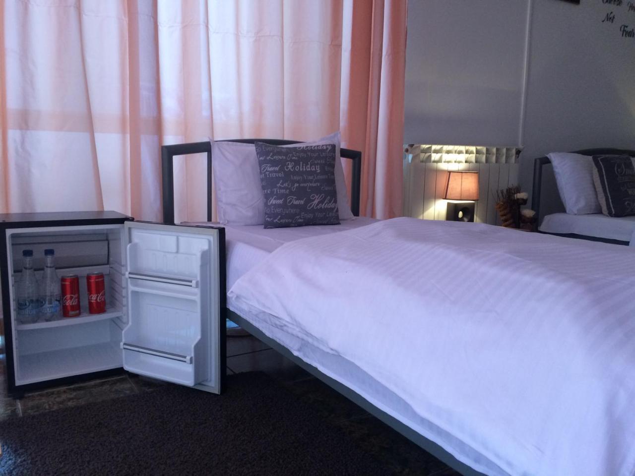 Casa Julius Hotel Констанца Екстериор снимка